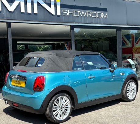 Mini Convertible Cooper 1.5 Steptronic Automatic Chili / Media - SAT NAV + HEATED SEATS 19