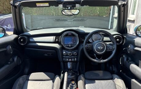 Mini Convertible Cooper 1.5 Steptronic Automatic Chili / Media - SAT NAV + HEATED SEATS 14