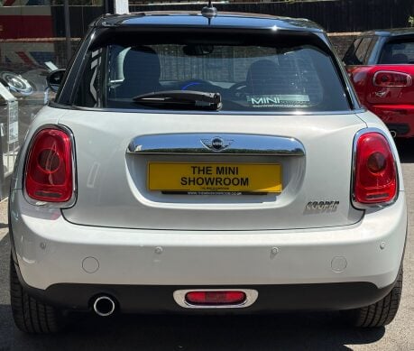 Mini Hatch Cooper 1.5 Automatic Pepper Media XL 5 door - SAT NAV + 17" ALLOYS 7
