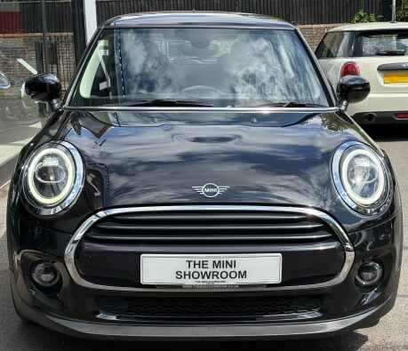Mini Hatch Cooper 1.5 Steptronic Automatic Classic Comfort Navigation 3 door - SAT NAV 6