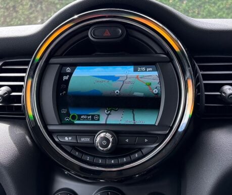 Mini Hatch Cooper 1.5 Steptronic Automatic Classic Comfort Navigation 3 door - SAT NAV 13