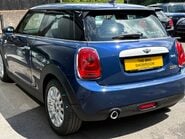 Mini Hatch Cooper 1.5 Chili / Media XL 3 door + PRO SAT NAV + REAR PDC 16