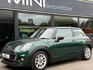 Mini Hatch Cooper 1.5 Chili / Media XL 3 door - PROFESSIONAL SAT NAV + CONNECTED XL
