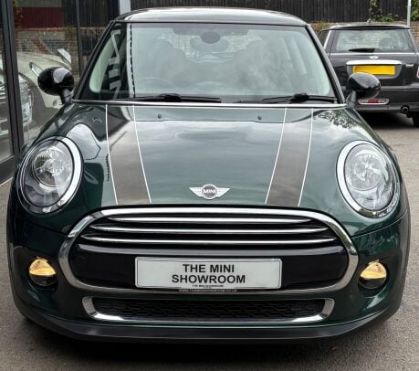 Mini Hatch Cooper 1.5 Chili / Media XL 3 door - PROFESSIONAL SAT NAV + CONNECTED XL 6
