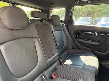 Mini Clubman Cooper 1.5 Chili / Media 6 door - SAT NAV + HEAD UP DISPLAY + PARK ASSIST 5