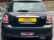 Mini Hatch One 1.6 Automatic Pepper + HALF LEATHER + CLIMATE 7