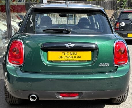Mini Hatch Cooper 1.5 Seven Edition 5 door + FULL LOUNGE LEATHER 7