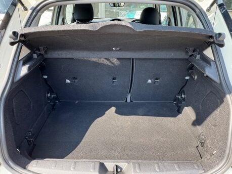 Mini Hatch One 1.2 Automatic Pepper 5 door + VISUAL BOOST + VISIBILITY PACK + PDC 8