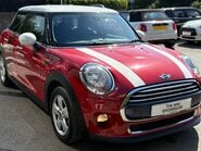 Mini Hatch Cooper 1.5 Automatic Pepper 5 door + VISUAL BOOST AUDIO + PARK ASSIST 14