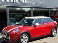 Mini Hatch Cooper 1.5 Automatic Pepper 5 door + VISUAL BOOST AUDIO + PARK ASSIST 1