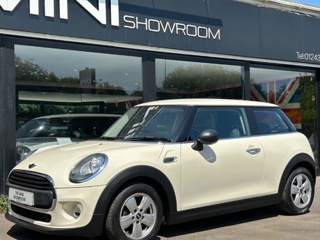 Mini Hatch One 1.2 Pepper 3 door + VISUAL BOOST AUDIO + MINI CONNECTED