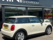 Mini Hatch One 1.2 Pepper 3 door + VISUAL BOOST AUDIO + MINI CONNECTED 2