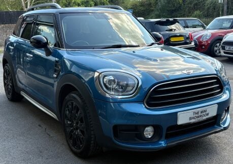 Mini Countryman Cooper 1.5 Chili / Media 5 door - SAT NAV + MINI CONNECTED 15