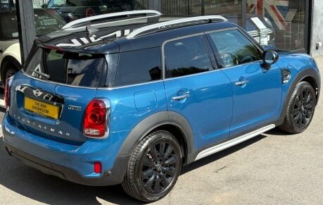 Mini Countryman Cooper 1.5 Chili / Media 5 door - SAT NAV + MINI CONNECTED 10