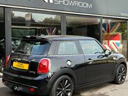 Mini Hatch Cooper S 2.0 Chili / Media XL 3 door + PRO SAT NAV + HEAD-UP DISPLAY 2
