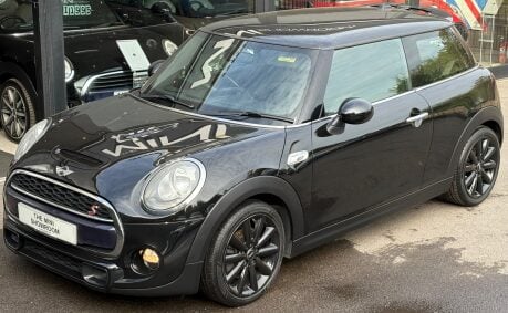Mini Hatch Cooper S 2.0 Chili / Media XL 3 door + PRO SAT NAV + HEAD-UP DISPLAY 9