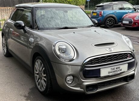 Mini Hatch Cooper S 2.0 Chili / Media XL 3 door - PRO SAT NAV + LOUNGE LEATHER 15