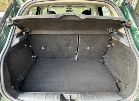 Mini Hatch Cooper 1.5 Automatic Chili / Media XL 5 door - PRO SAT NAV + CONNECTED 8