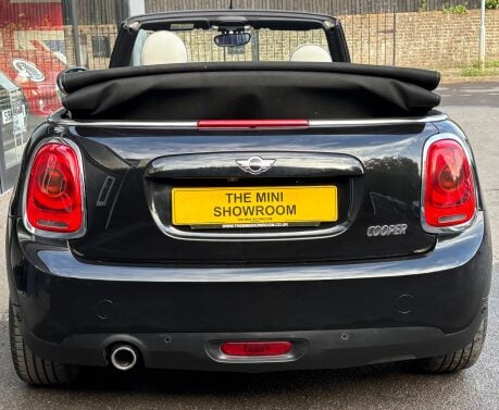 Mini Convertible Cooper 1.5 Automatic Chili / Media XL - DEPOSIT TAKEN 7