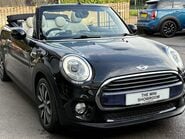 Mini Convertible Cooper 1.5 Automatic Chili / Media XL - DEPOSIT TAKEN 17