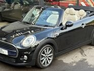 Mini Convertible Cooper 1.5 Automatic Chili / Media XL - DEPOSIT TAKEN 10