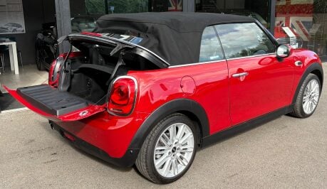 Mini Convertible Cooper 1.5 Chili + HEATED SEATS + 17" ALLOYS + VISUAL BOOST 19