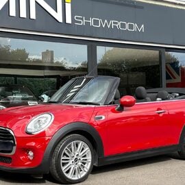 Mini Convertible Cooper 1.5 Chili + HEATED SEATS + 17" ALLOYS + VISUAL BOOST