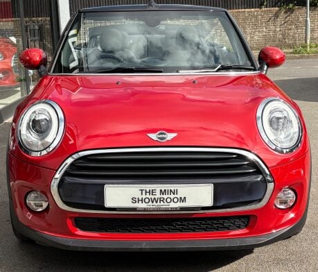 Mini Convertible Cooper 1.5 Chili + HEATED SEATS + 17" ALLOYS + VISUAL BOOST 6