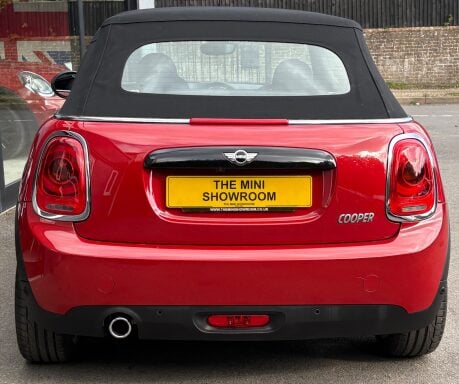 Mini Convertible Cooper 1.5 Chili + HEATED SEATS + 17" ALLOYS + VISUAL BOOST 8