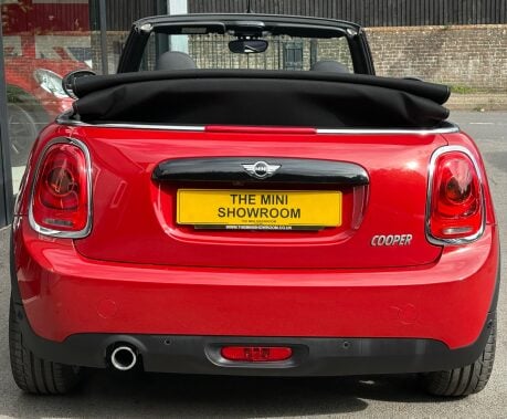 Mini Convertible Cooper 1.5 Chili + HEATED SEATS + 17" ALLOYS + VISUAL BOOST 7