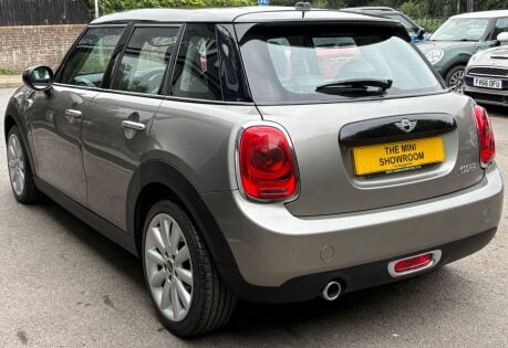 Mini Hatch Cooper 1.5 Chili 5 door + LOUNGE LEATHER + HEATED SEATS 15