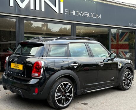 Mini Countryman Cooper SE Sport 5dr Petrol Plug-in Hybrid Auto ALL4 1.5 COMFORT+ / NAV+ 2
