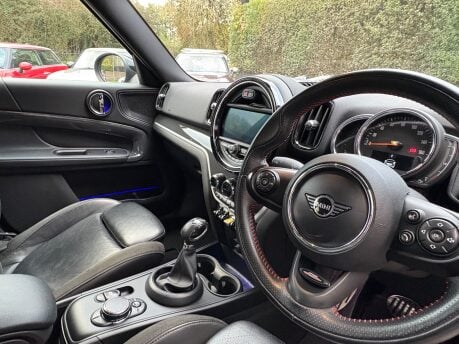 Mini Countryman Cooper SE Sport 5dr Petrol Plug-in Hybrid Auto ALL4 1.5 COMFORT+ / NAV+ 3