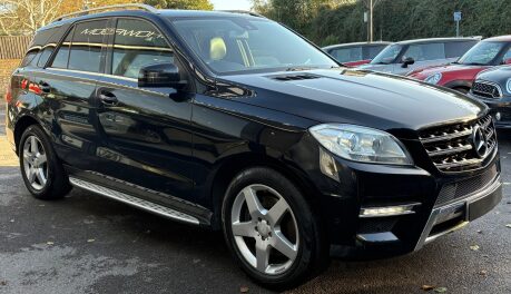 Mercedes-Benz M Class ML250 Bluetec AMG Sport 7G Automatic 16