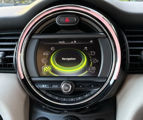 Mini Hatch One 1.2 Sport Media 5 door - DEPOSIT TAKEN 13