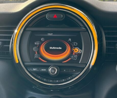 Mini Hatch Cooper S 2.0 Chili / Media + SAT NAV + LEATHER + HEATED SEATS 14