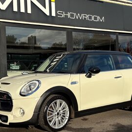Mini Hatch Cooper S 2.0 Chili / Media + SAT NAV + LEATHER + HEATED SEATS 