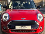 Mini Hatch Cooper 1.5 Automatic Chili / Media XL 5 door + SAT NAV + LEATHER + PDC 6