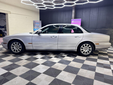 Jaguar XJ XJ 3.0 XJ6 4dr 14