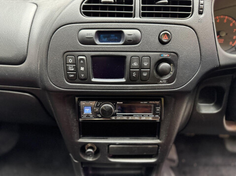 Mitsubishi Lancer Lancer 2.0 EVO VI GSR Tommi Makinen 4dr 39