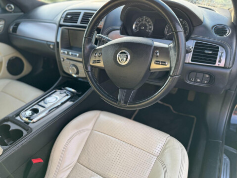 Jaguar XK XK 5.0 V8 Portfolio Auto Euro 5 2dr 35