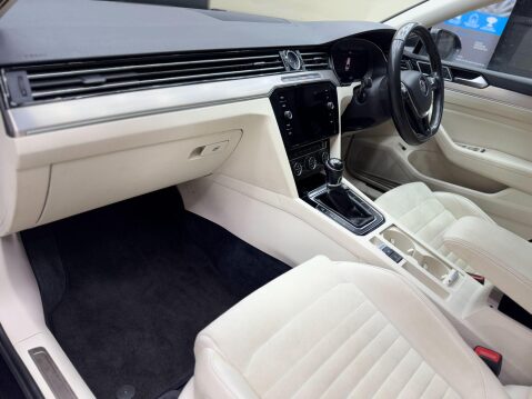 Volkswagen Passat 1.6 TDI GT Euro 6 (s/s) 4dr 28