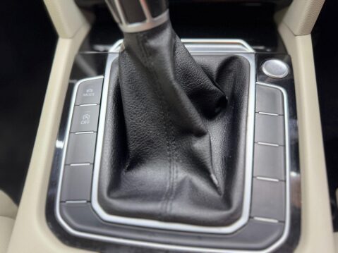 Volkswagen Passat 1.6 TDI GT Euro 6 (s/s) 4dr 15