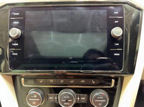 Volkswagen Passat 1.6 TDI GT Euro 6 (s/s) 4dr 31