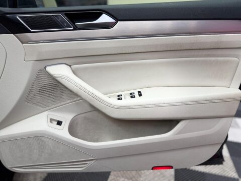 Volkswagen Passat 1.6 TDI GT Euro 6 (s/s) 4dr 21