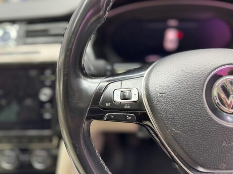 Volkswagen Passat 1.6 TDI GT Euro 6 (s/s) 4dr 26