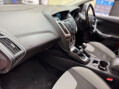 Ford Focus 1.6T EcoBoost Zetec S Euro 5 (s/s) 5dr 44