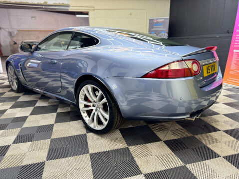 Jaguar XKR 4.2 V8 Auto Euro 4 2dr 9