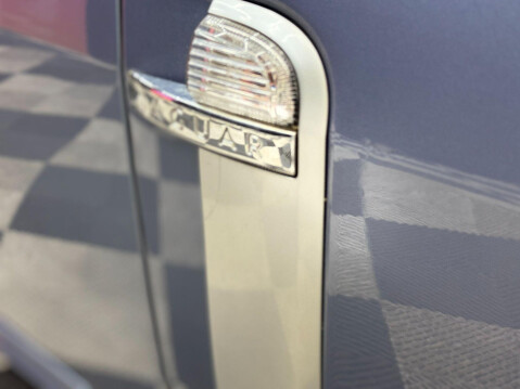 Jaguar XKR 4.2 V8 Auto Euro 4 2dr 36