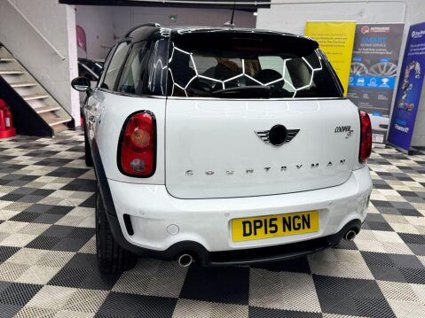 Mini Countryman 2.0 Cooper SD Auto Euro 5 5dr 22